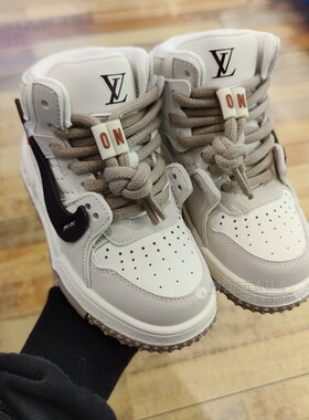 宝贝概念冬新款男女童鞋高帮魔术贴跑步休闲运动板鞋81572