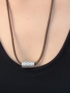 925纯银项链锁骨短绳子款女休闲时尚桶珠个性简约百搭款皮绳