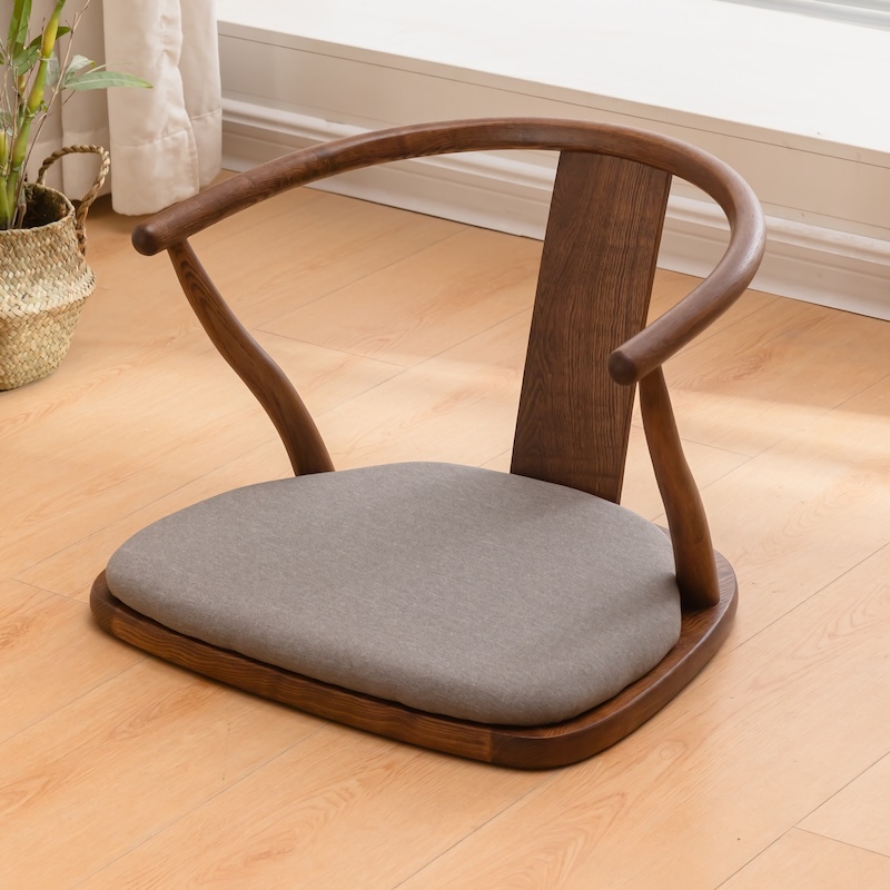 实木带扶手床上喂奶椅实木更稳固