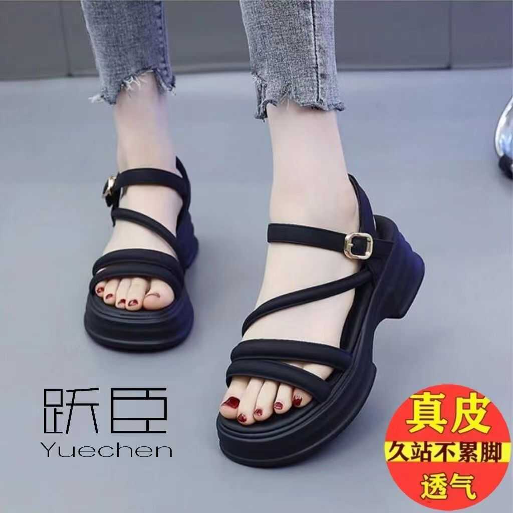 小个子增高罗马凉鞋女士2025夏季新款网红松糕厚底坡跟配裙沙滩鞋