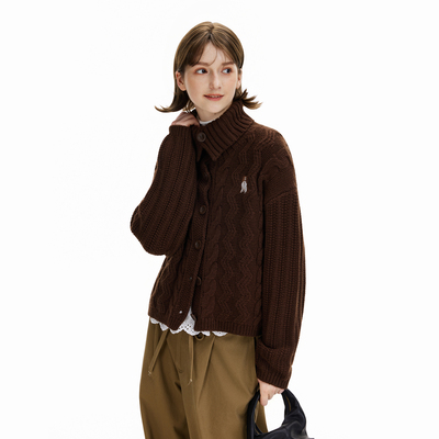 KXLFCHN空穴来风冬新款大翻领绞花毛衣开衫女学院风刺绣针织衫女