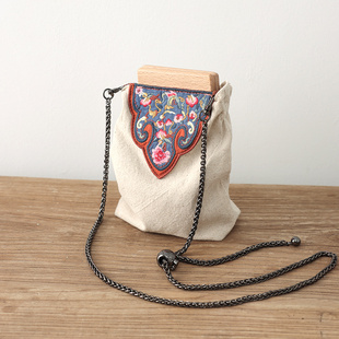 庸庸棉麻刺绣斜挎手机包女新中式 国风手单肩文艺斜挎帆布小包轻便