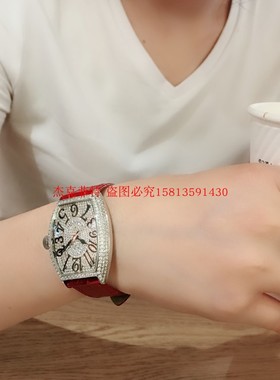 奢华新款FM钻扣女士手表酒桶型红色真皮皮带气质时尚网红石英女表