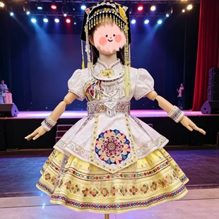 儿童演出服出租火凤凰白族羌族阿妹的花斗笠仡佬族彝族女童表演服