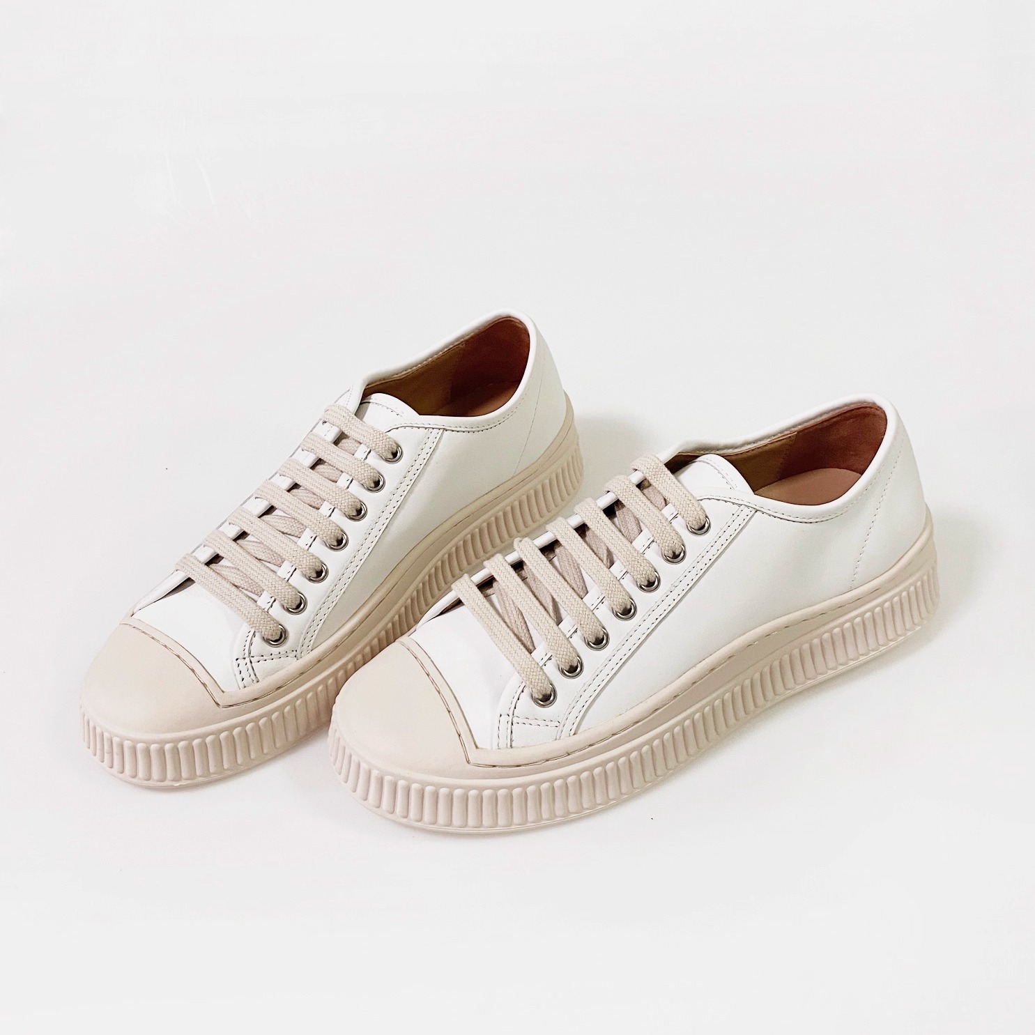 小白鞋女2025新款系带厚底增高