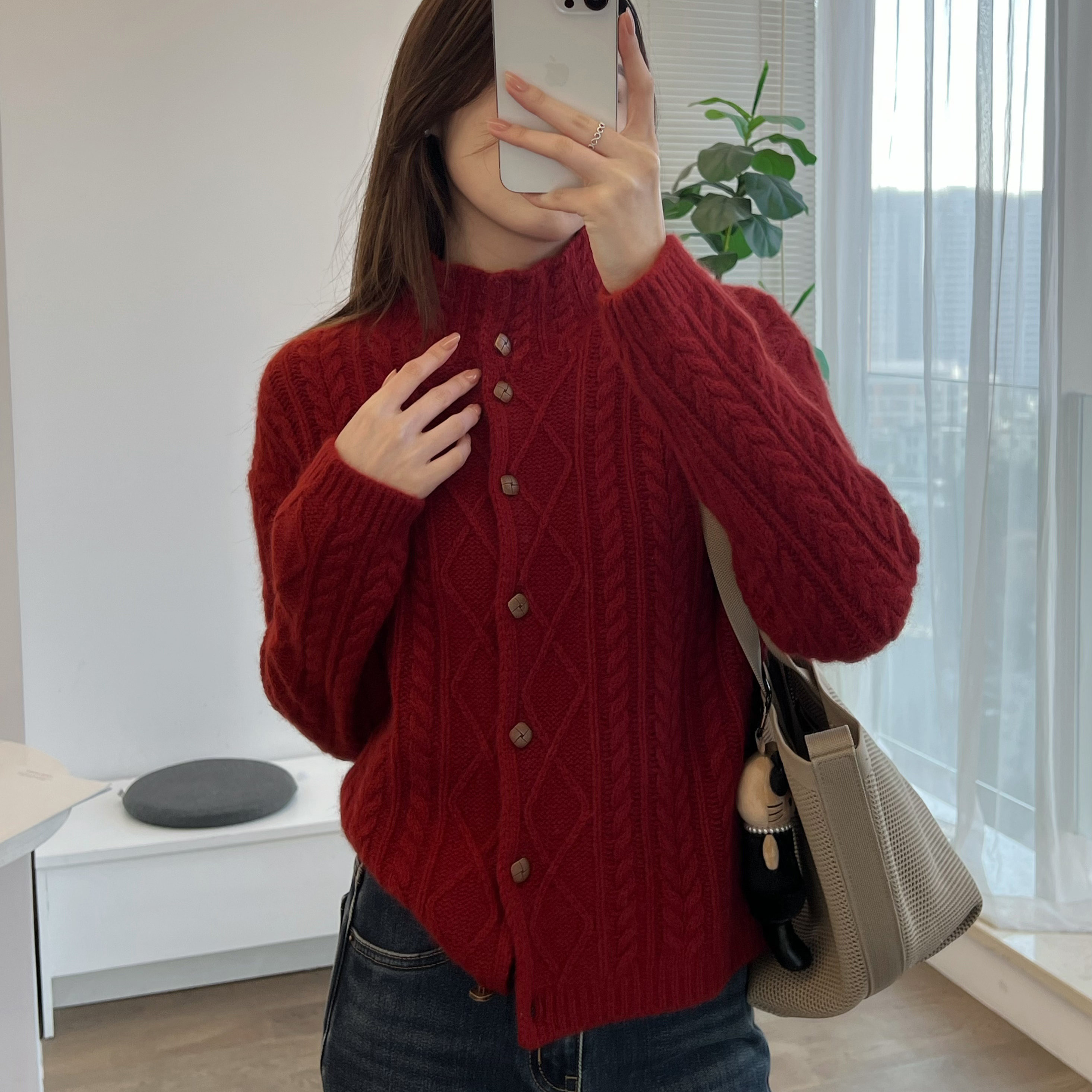 米娜家 欧洲站 2025冬季立领麻花含羊毛针织纽扣开衫女 E552 402