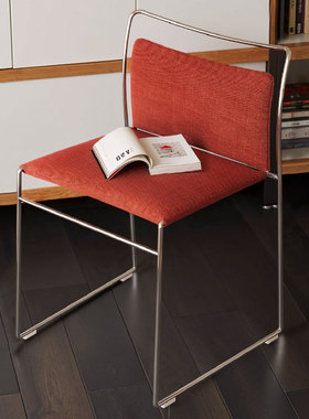 中古风可叠放餐椅家用靠背单人休闲椅新款高级意式软包设计师椅子