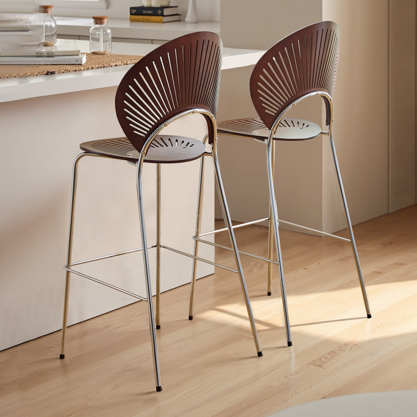 北欧复古贝壳吧台椅现代简约铁艺靠背高脚凳网红实木高椅子