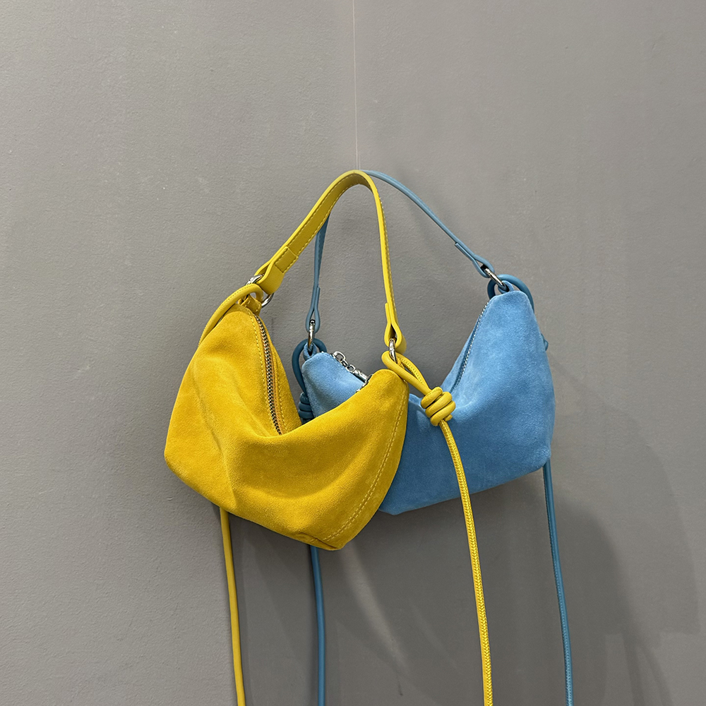 磨砂头层牛皮饺子包纯色高品质辣妹风小众设计软皮真皮手提斜挎包