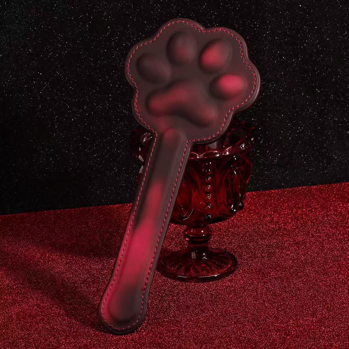 「爱与罚」sp温变猫爪手拍马鞭温感变色短拍情侣可爱小圈实践道具