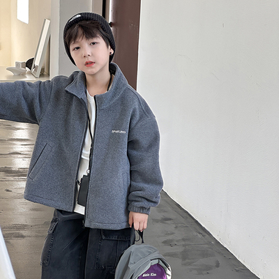 依依妈男童字母秋冬毛绒保暖外套儿童秋装宝宝宽松休闲立领上衣