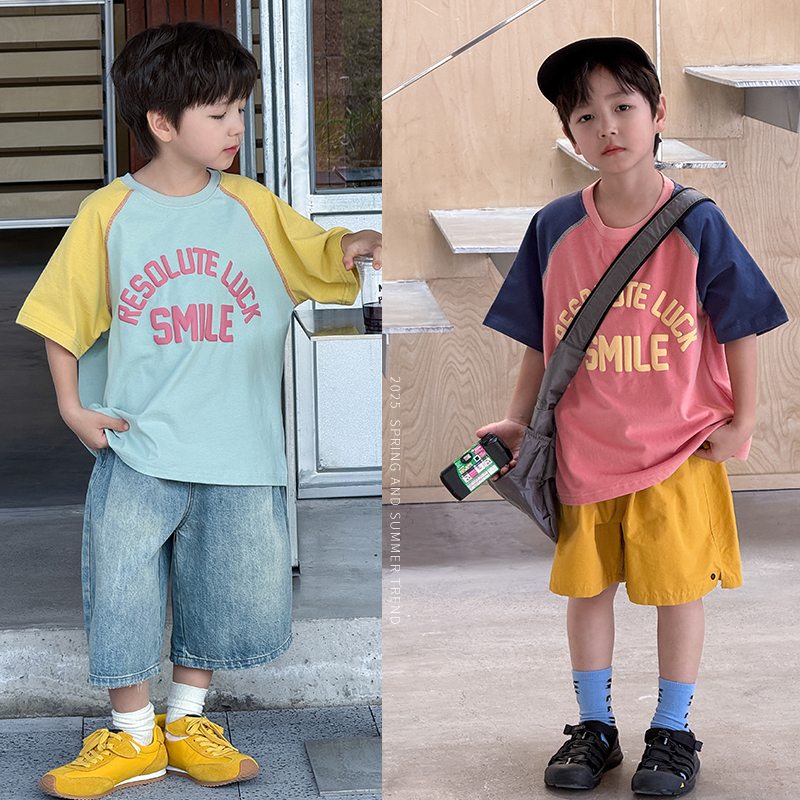 依依妈男童字母明线短袖擦肩t恤