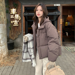 【新款】已备货  咖色连帽可脱卸短款羽绒服P260K385图片