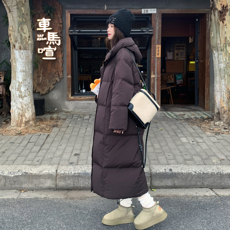 【新款】已备货深咖色长款休闲90白鸭绒连帽羽绒服P385K528,女装羽绒服,2C311