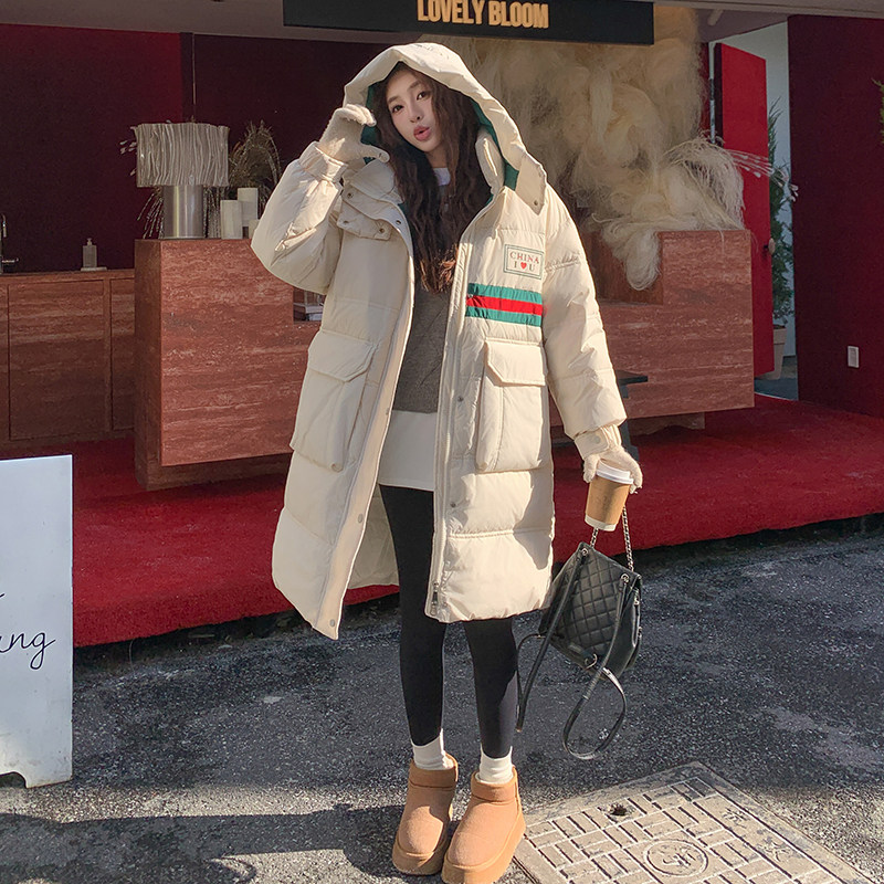 学院风撞色中长款连帽羽绒服女冬季超火好看高级小众加厚保暖外套,女装羽绒服,2C311