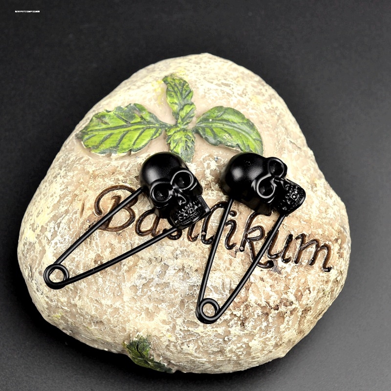 欧美风立体骷髅头胸针男女西服衬衫领口复古金属别针领针扣小配饰