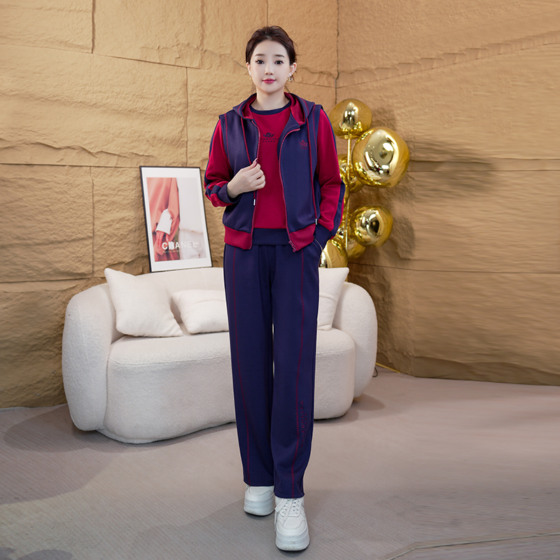 香港UGKG时尚休闲运动套装女妈妈装春秋卫衣马甲气质中老年三件套