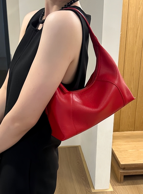 HEBAOBAO新品真皮女包新款牛皮单肩斜挎饭盒hobo手拎饺子婚包