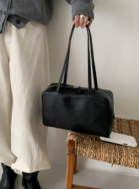 HEBAOBAO新品头层羊皮波士顿包2026新款女包百搭保龄球手提斜挎包