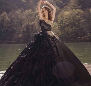 Custom Bridal Made Gown Dresses Wedding 婚纱礼服定制新娘结婚