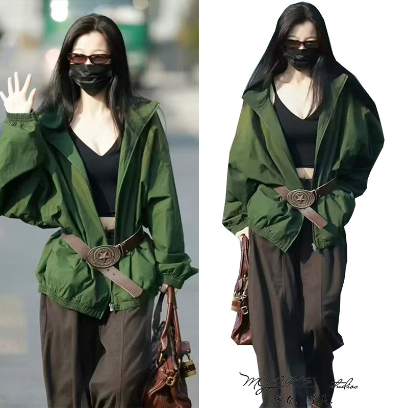 明星同款高级感工装风连帽短外套女宽松军绿色拉链夹克户外防晒衣,女装/女士精品,短外套,淘宝优惠券,粉丝福利购,淘宝优惠卷