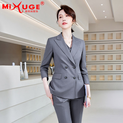 时尚职业女装套装气质