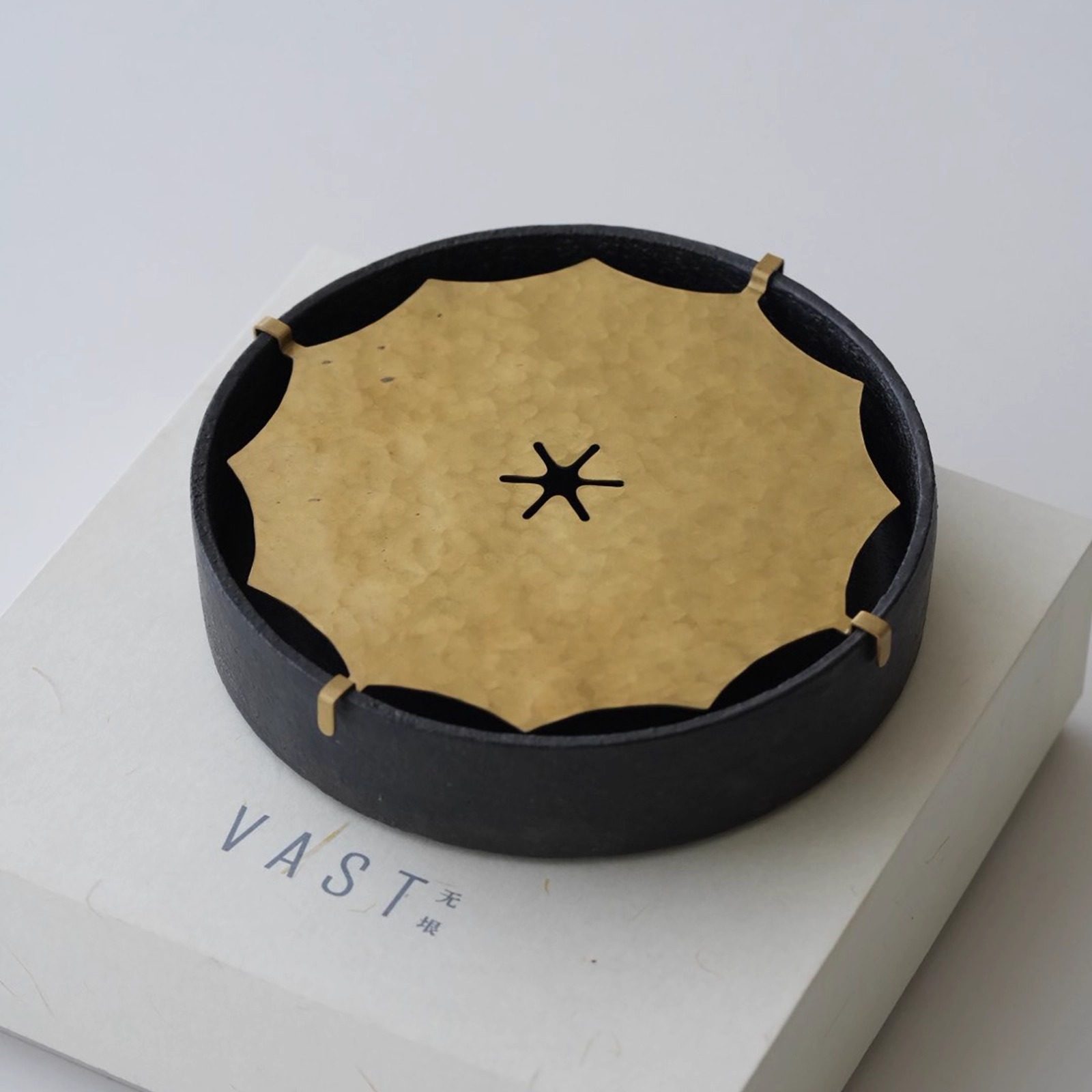 VAST无垠器皿复古柴烧铜壶承手工