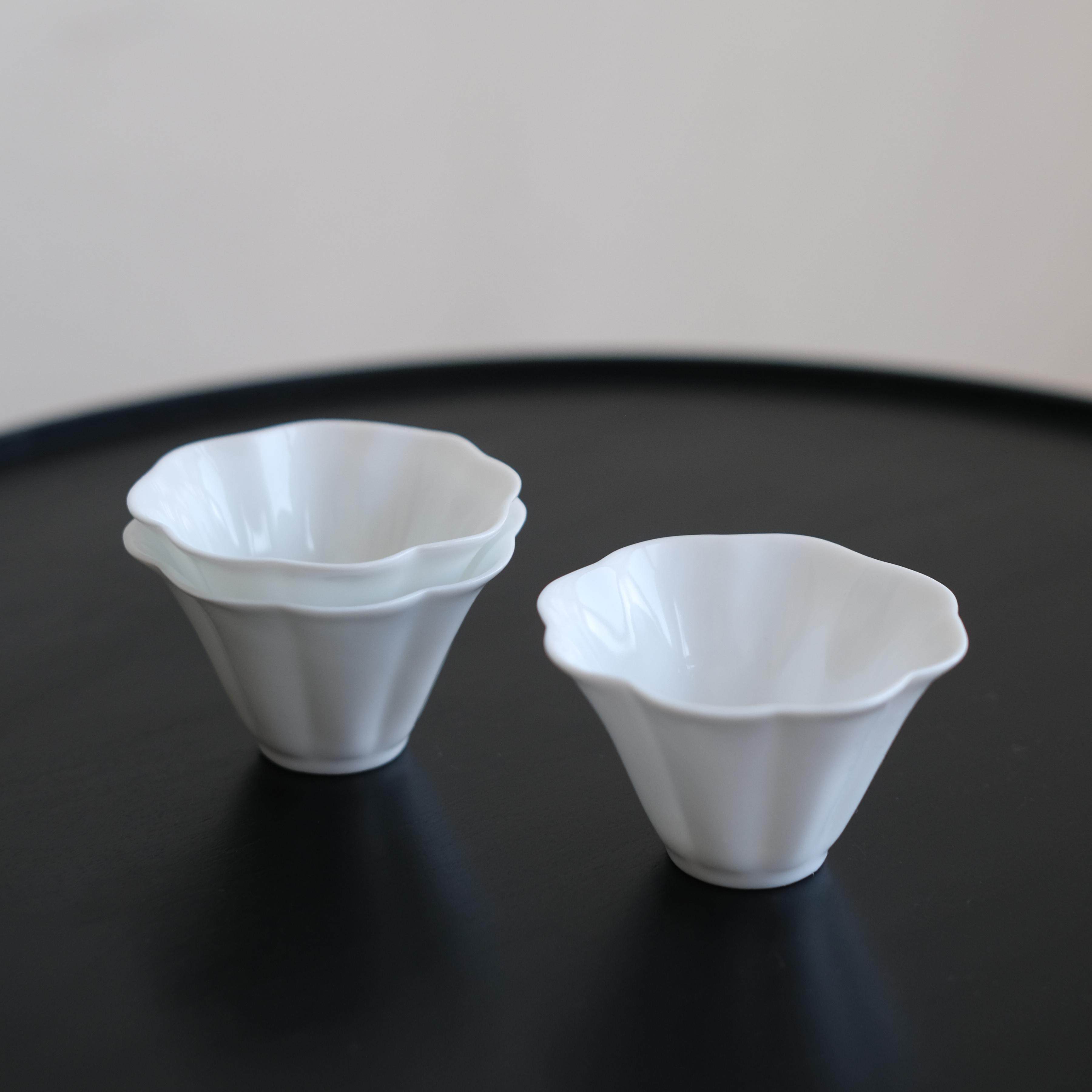 VAST无垠器皿 | 品茗茶杯牵牛花花瓣杯日式手作白瓷茶杯
