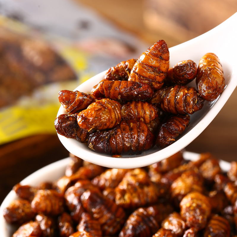 山东淄博特产油炸五香麻辣酥脆蚕蛹水煮五香蚕蛹开袋即食干吃下酒