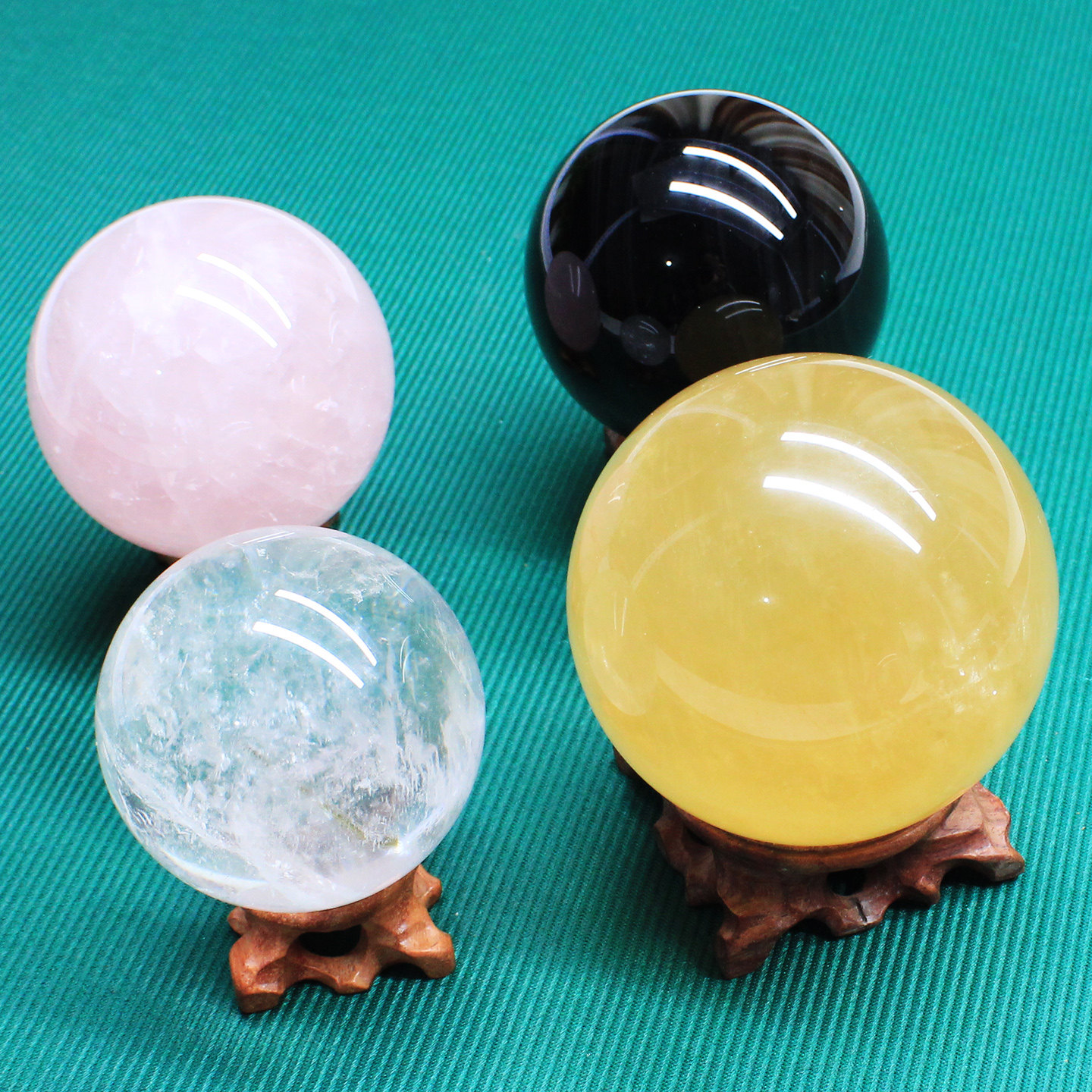 如鸿天然水晶球摆件白粉紫黄绿色家居风水球大号客厅办公桌饰品,饰品/流行首饰/时尚饰品新,奇石,淘宝优惠券,粉丝福利购,淘宝优惠卷