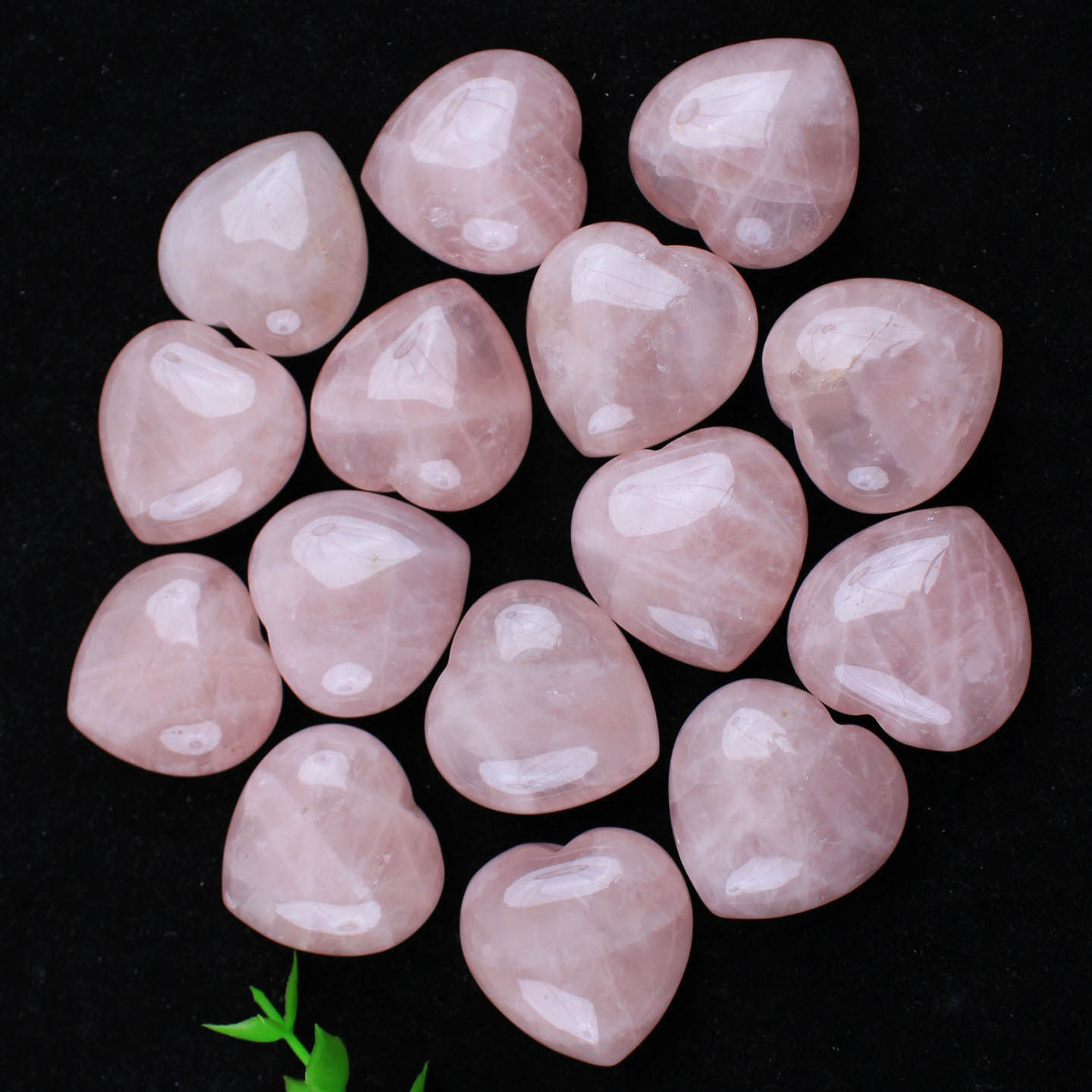 如鸿天然粉水晶原石摆件爱心形石头小号装饰礼品饰品配件