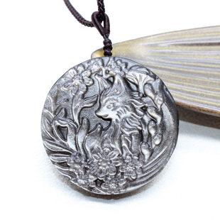 如鸿天然黑曜石九尾狐吊坠水晶狐狸梅花圆牌形男女款挂件项链