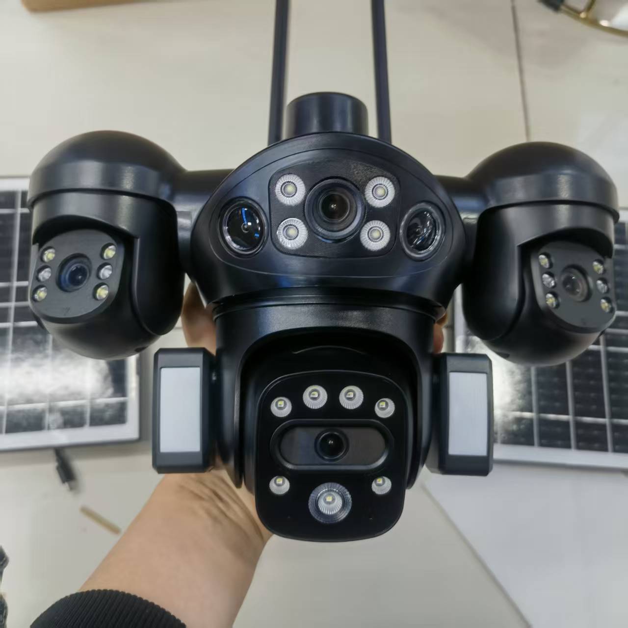 四镜头newAOV跨境不插电HiEasy双太阳能摄像头欧版4G摄像机camera