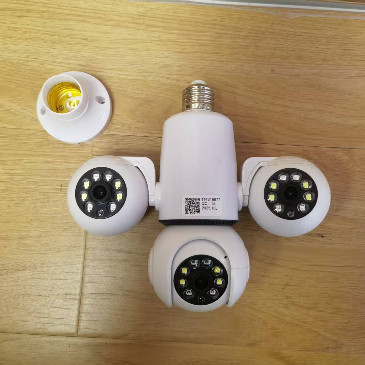 new三镜头 v380pro 跨境无线摄像头室内wifi camera网络摄像机