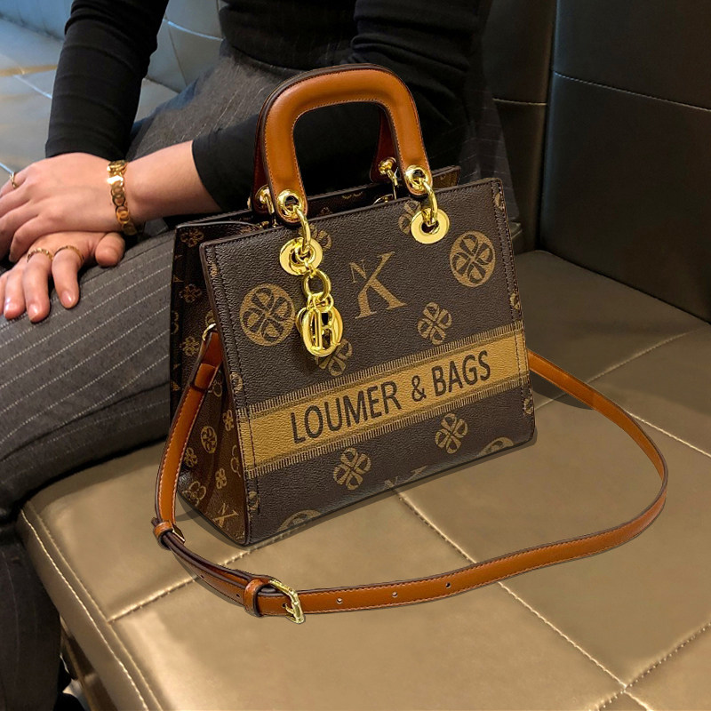 品牌包包女士2026新款高级感洋气复古戴妃包真皮手提包单肩斜挎包