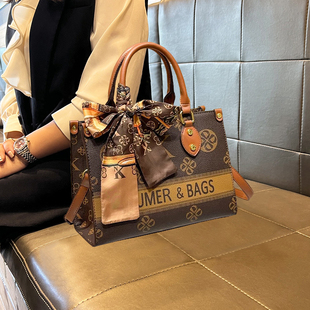 包包女新款高级感时尚百搭大容量托特包小个子真皮手提单肩斜挎包