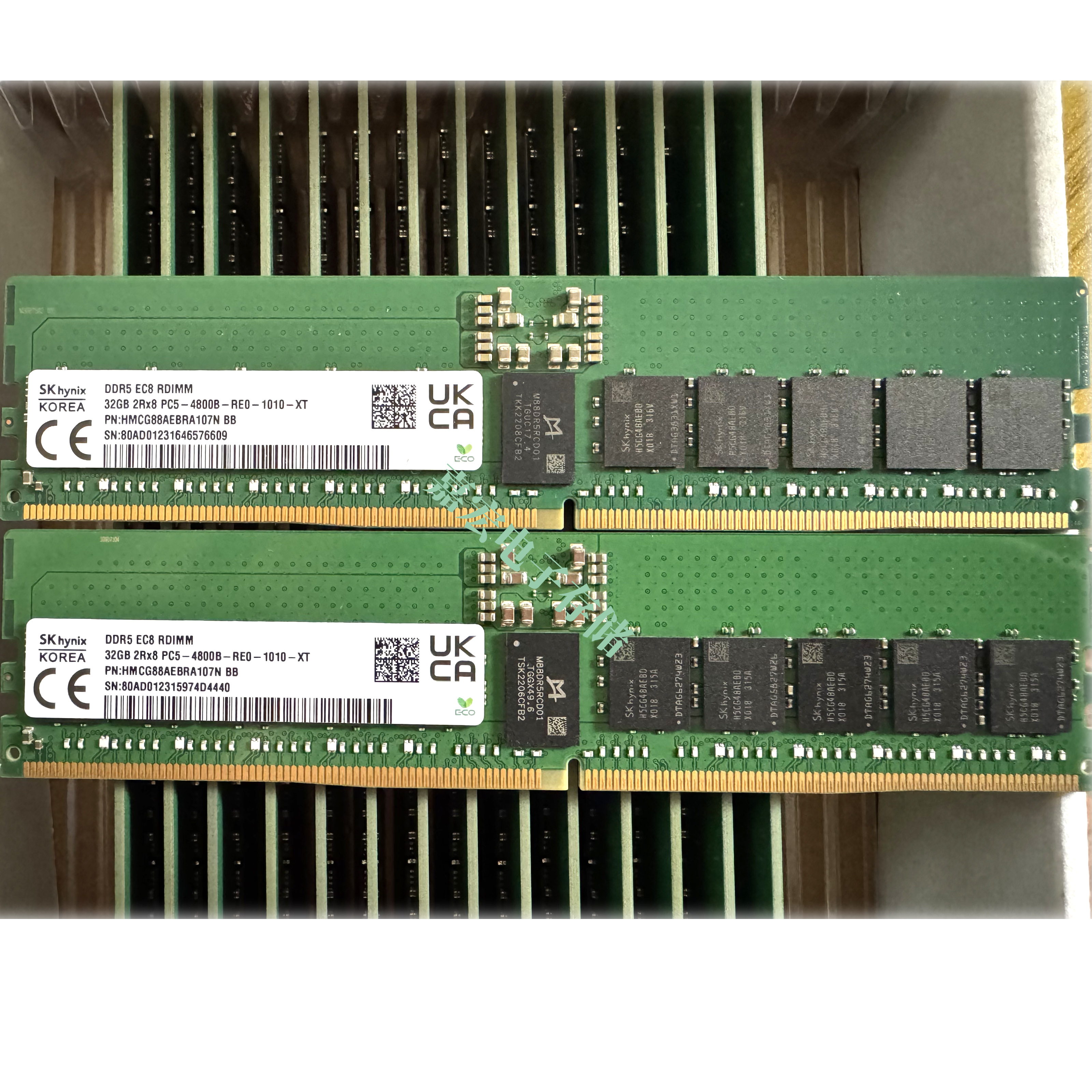 SK海力士32G 2RX8 PC5-4800B-R DDR5 HMCG88MEBRA174N服务器内存
