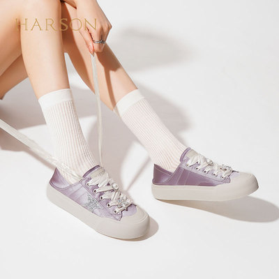 哈森/HARSON【休闲街区】25新款半拖两穿小白鞋星星配饰休闲鞋女