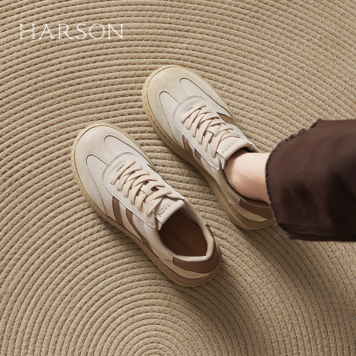 哈森2025秋季新款厚底德训鞋