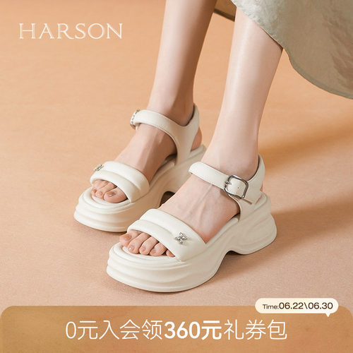 哈森厚底凉鞋女夏季新款休闲平跟不累脚外穿沙滩鞋HM252202