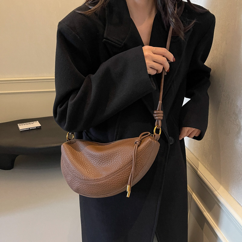 红鹮鸟超火小包女2026洋气饺子包百搭单肩斜挎洋气腋下牛角包,箱包皮具/热销女包/男包,单肩包,淘宝优惠券,粉丝福利购,淘宝优惠卷