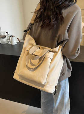 饺子包女夏休闲单肩包小众百搭斜挎包男学生邮差包帆布日系背包