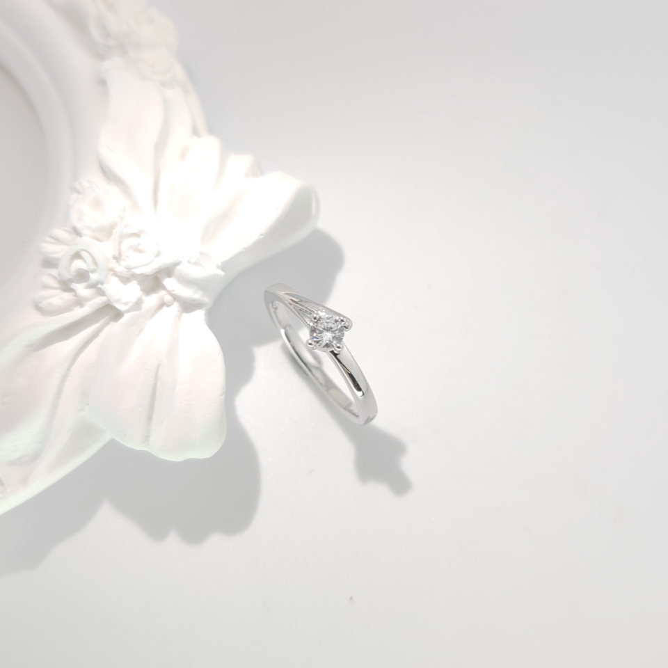 旭平时尚气质简约通勤易搭优雅叠戴单戴个性闪烁单石戒指,饰品/流行首饰/时尚饰品新,戒指/指环,淘宝优惠券,粉丝福利购,淘宝优惠卷