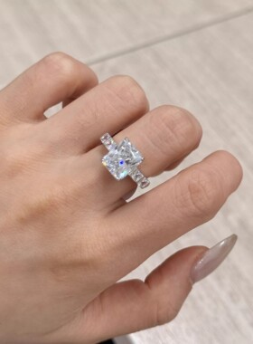 楠楠【惊鸿】率性简约线条清冷感冰糖几何方块气质易搭时尚戒指