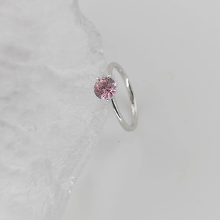 旭平粉色三爪单石戒指女简约ins风甜美小清新气质叠戴高级感指环