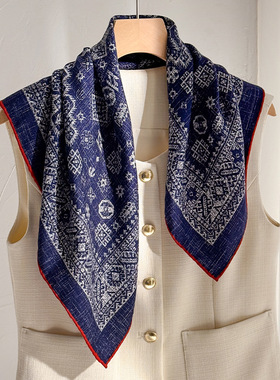 秋冬新款百搭轻奢蓝色丝毛围巾女护颈保暖围脖真丝羊毛方巾小披肩