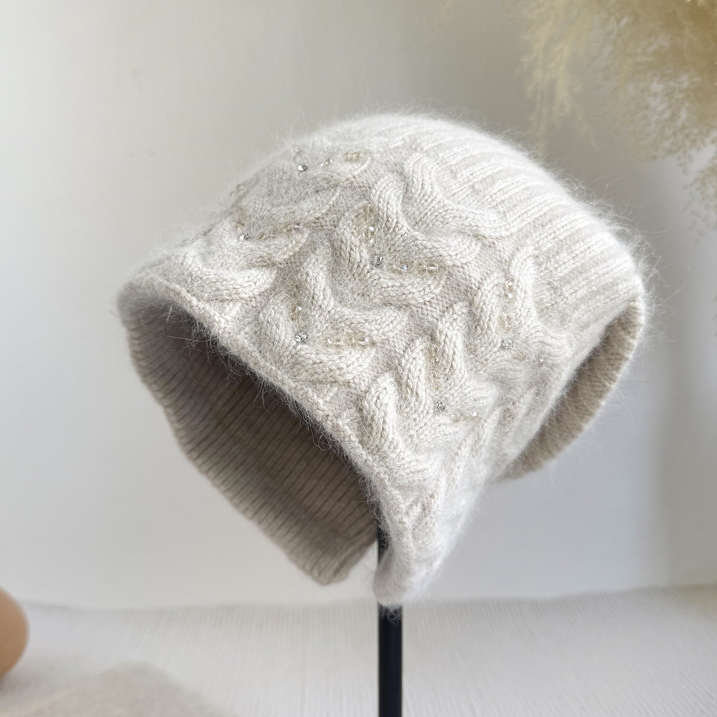 优雅气质兔毛针织帽女秋冬麻花编织套头帽大头围加厚护耳帽双层潮