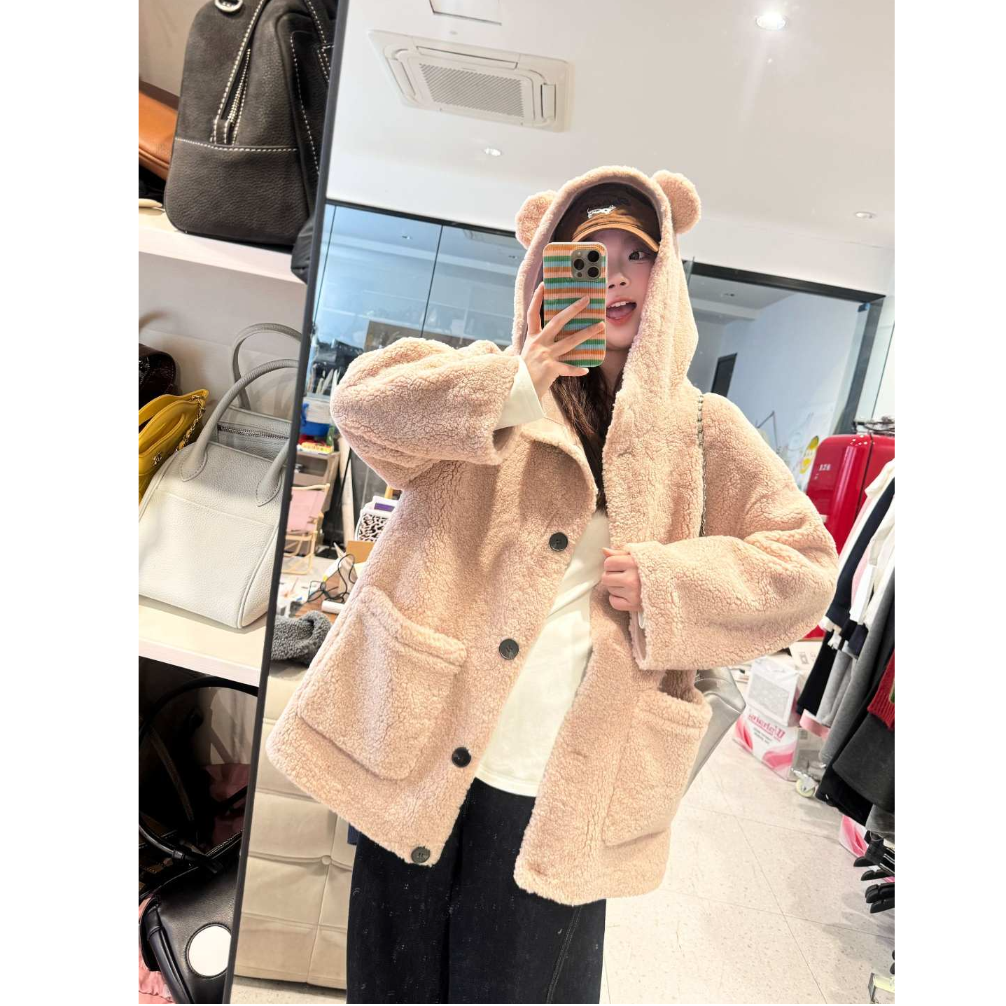 蕾蕾【雪山奶盖】高级感圈圈毛连帽大口袋保暖外套
