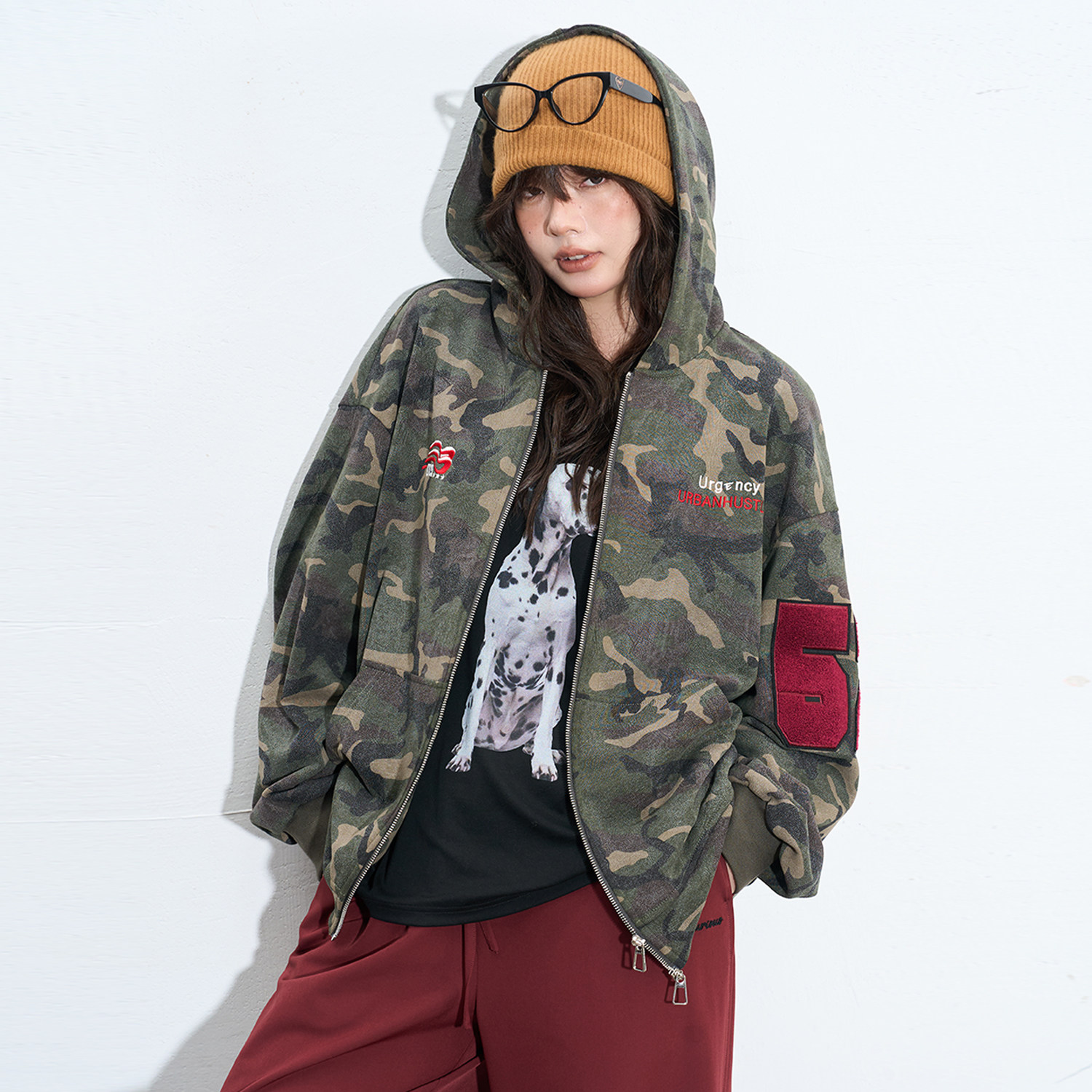 蕾蕾【禁区法则】美式复古刺绣字母迷彩连帽宽松卫衣外套