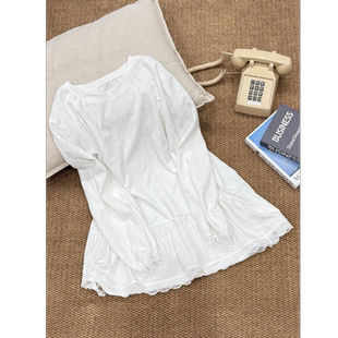 蕾蕾 两种不同面料拼接圆领宽松打底上衣 冷萃茉莉